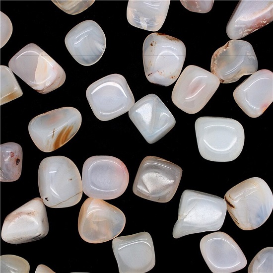 العقيق الأبيض